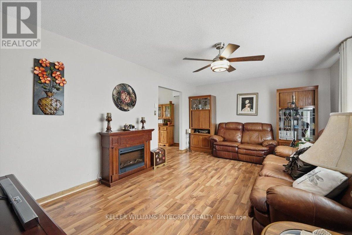 1954 Catherine Street, Clarence-Rockland, Ontario  K4K 1H6 - Photo 5 - X12191252