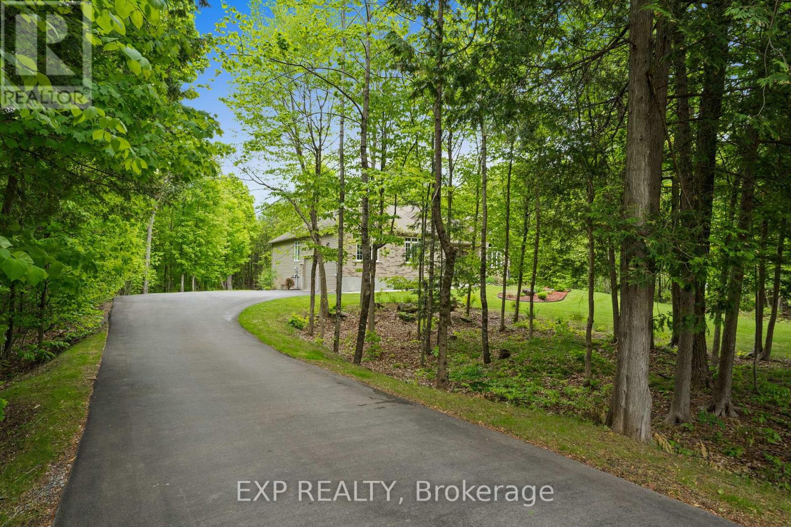 213 Justin Drive, Beckwith, Ontario  K7C 0C4 - Photo 2 - X12191306
