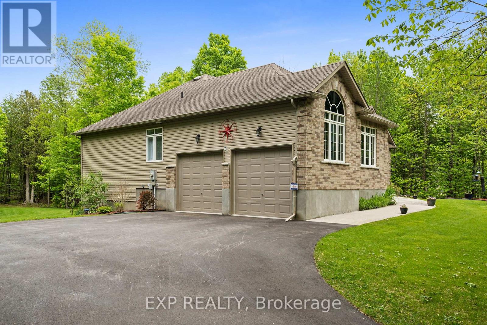 213 Justin Drive, Beckwith, Ontario  K7C 0C4 - Photo 4 - X12191306