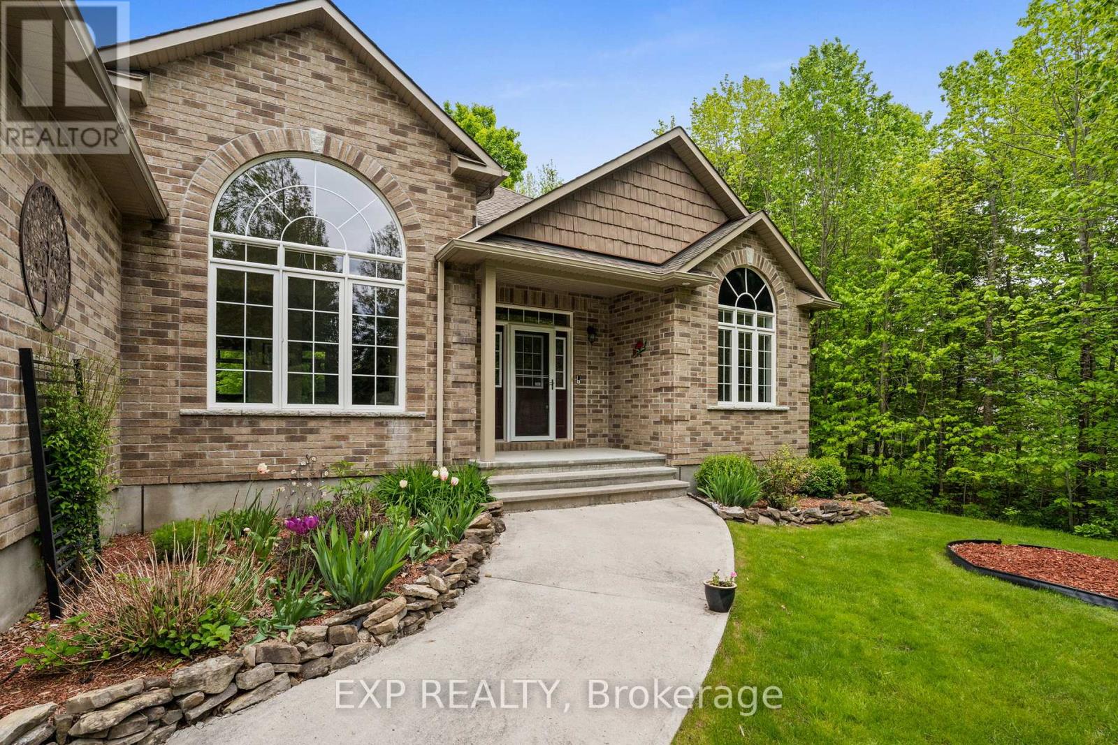 213 Justin Drive, Beckwith, Ontario  K7C 0C4 - Photo 6 - X12191306