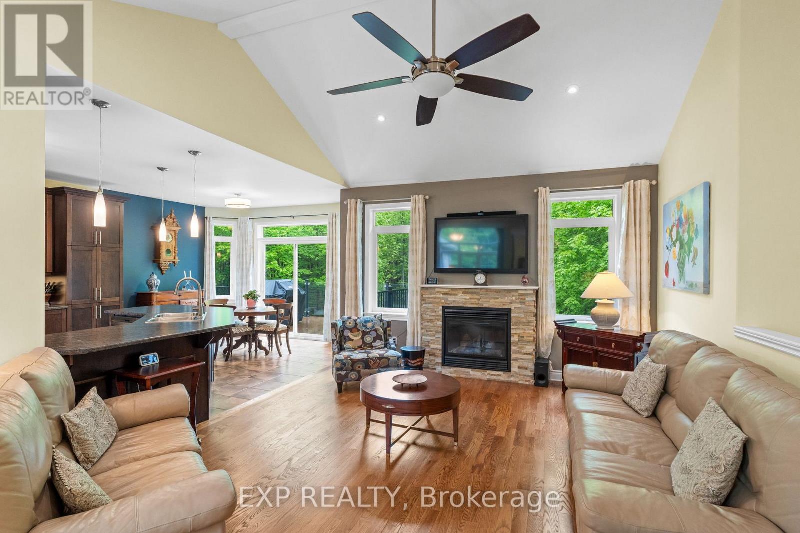 213 Justin Drive, Beckwith, Ontario  K7C 0C4 - Photo 9 - X12191306