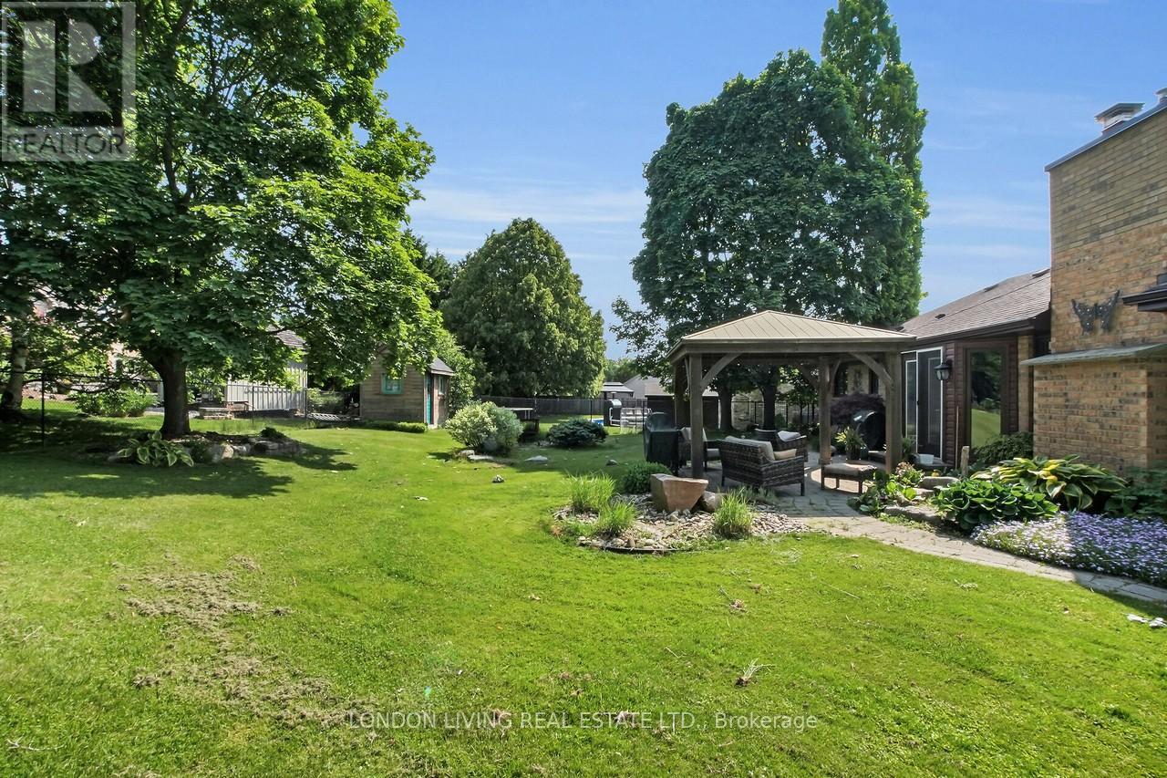 18 Pioneer Drive, Middlesex Centre, Ontario  N0L 1R0 - Photo 42 - X11999827