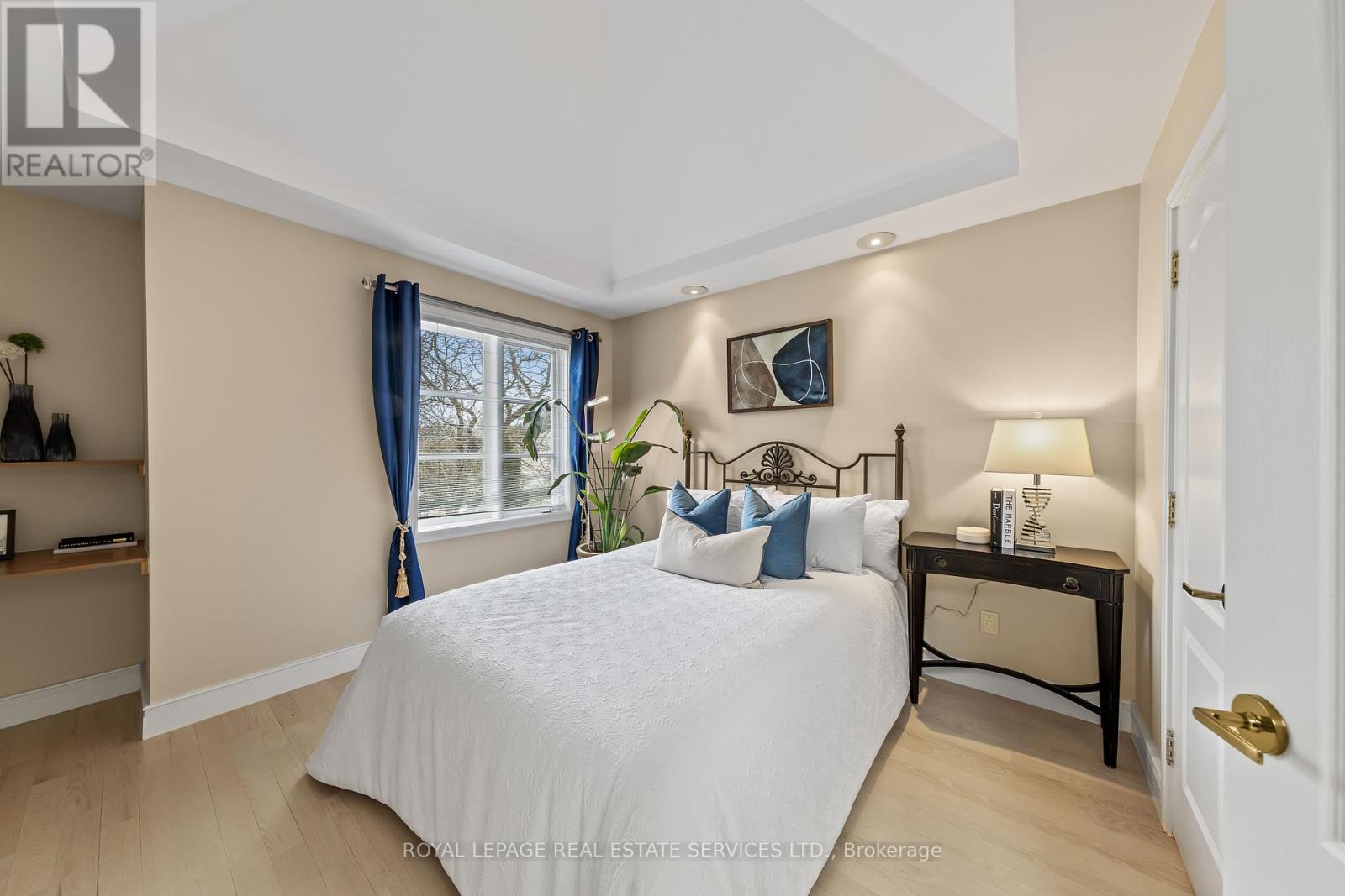 477 Old Orchard Grove, Toronto, Ontario  M5M 2G3 - Photo 38 - C12191264