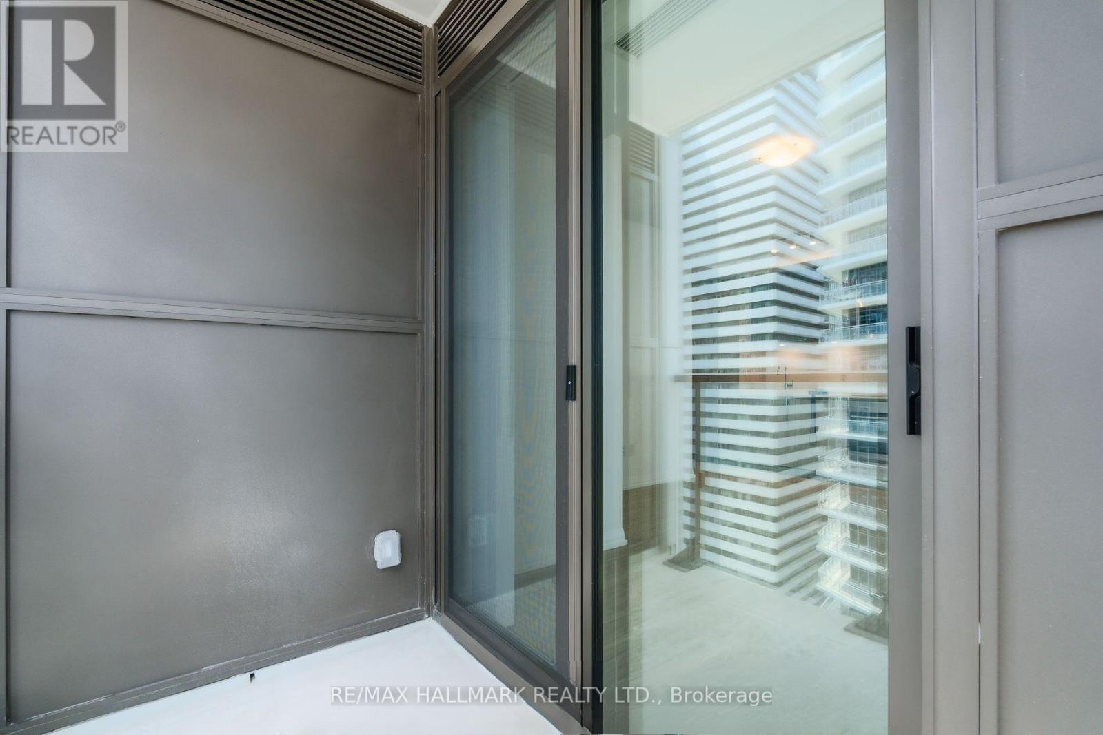 4005 - 8 Widmer Street, Toronto (Waterfront Communities), Ontario  M5V 2E7 - Photo 22 - C12191299