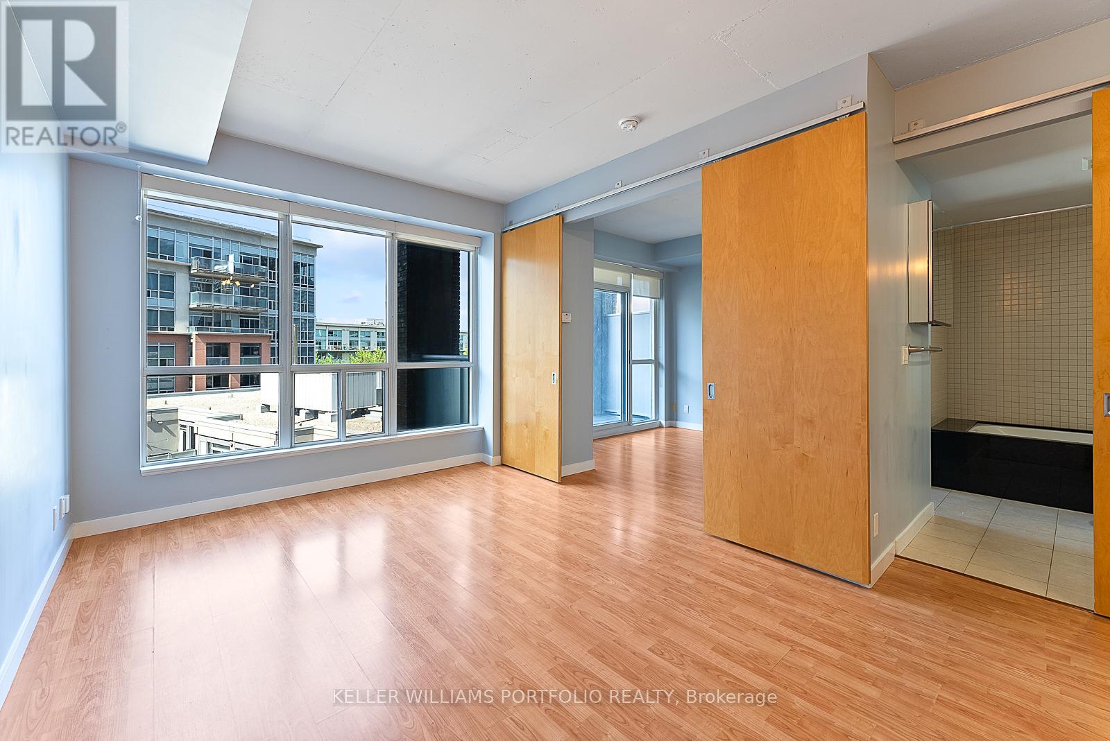 606 - 1 Shaw Street, Toronto, Ontario  M6K 0A1 - Photo 10 - C12179182