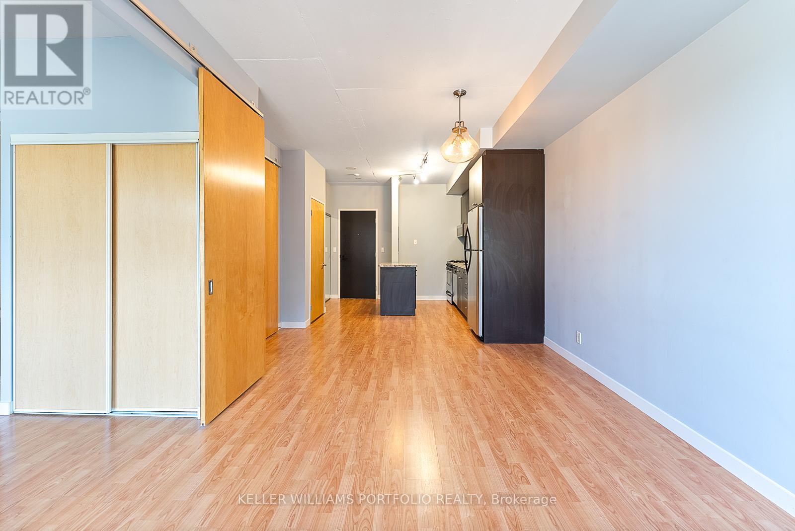 606 - 1 Shaw Street, Toronto, Ontario  M6K 0A1 - Photo 12 - C12179182