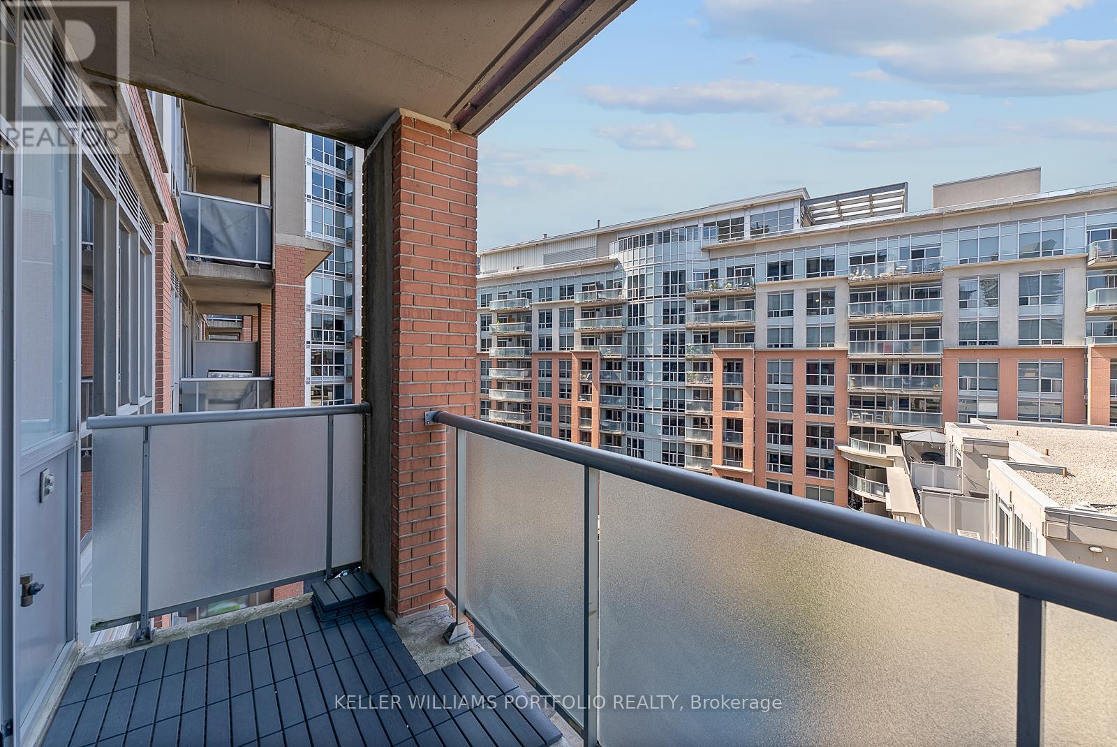 606 - 1 Shaw Street, Toronto, Ontario  M6K 0A1 - Photo 21 - C12179182