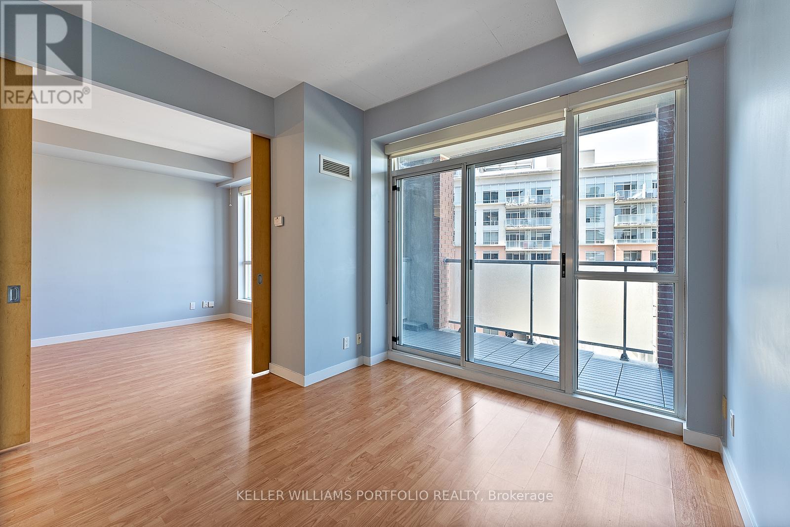 606 - 1 Shaw Street, Toronto, Ontario  M6K 0A1 - Photo 17 - C12179182