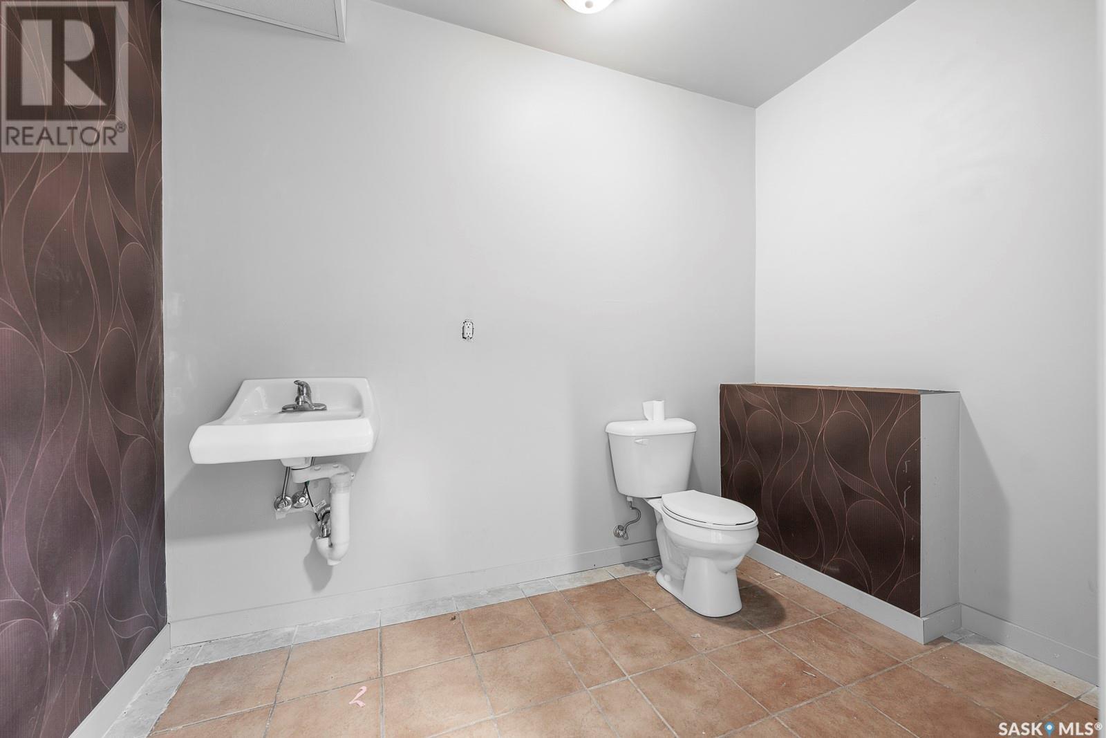 2124 Turvey Road E, Regina, Saskatchewan  S4N 3A4 - Photo 8 - SK007930