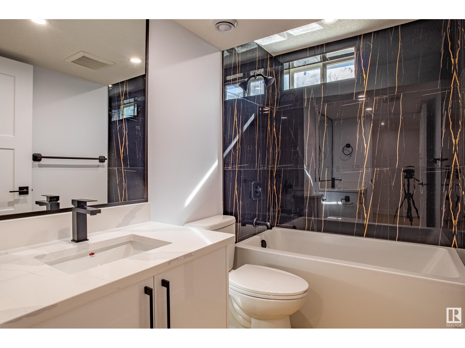16427 80 Av Nw, Edmonton, Alberta  T5R 3M8 - Photo 47 - E4440027