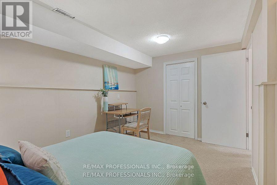 Lower - 124 Panter Crescent, Ajax, Ontario  L1S 3T2 - Photo 16 - E12191268