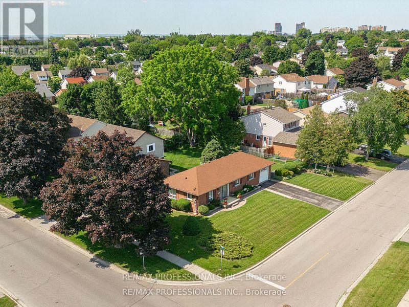 Lower - 124 Panter Crescent, Ajax, Ontario  L1S 3T2 - Photo 24 - E12191268