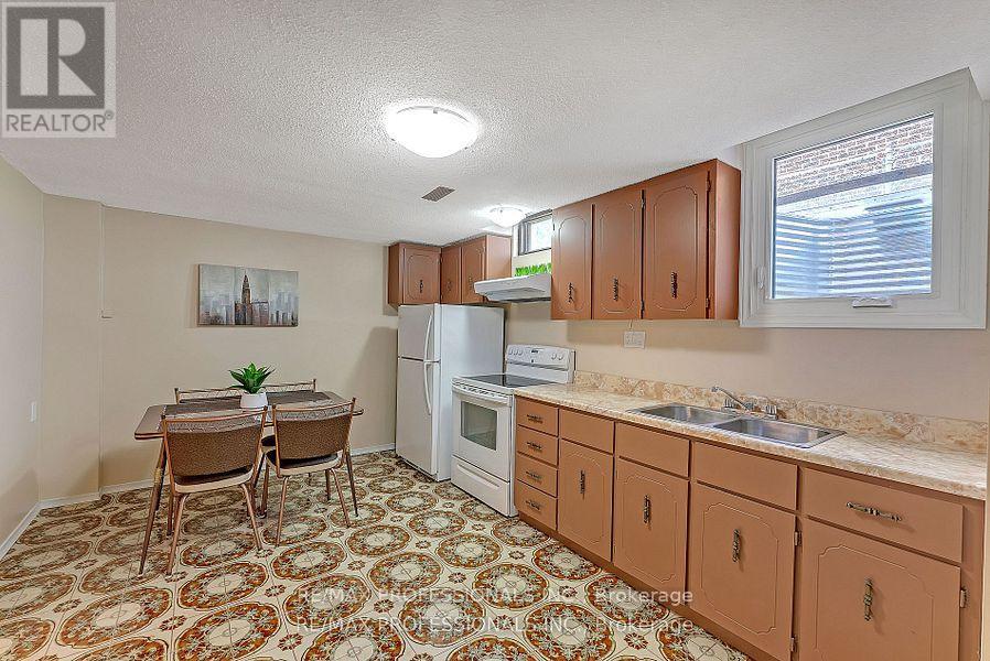 Lower - 124 Panter Crescent, Ajax, Ontario  L1S 3T2 - Photo 6 - E12191268
