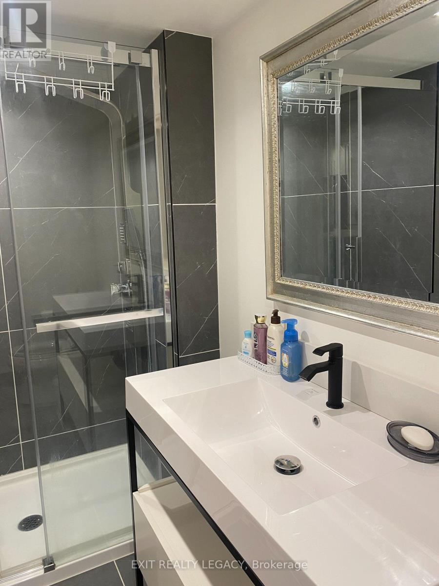 17 Camden Drive, Vaughan (Concord), Ontario  L4K 5S6 - Photo 20 - N12166344
