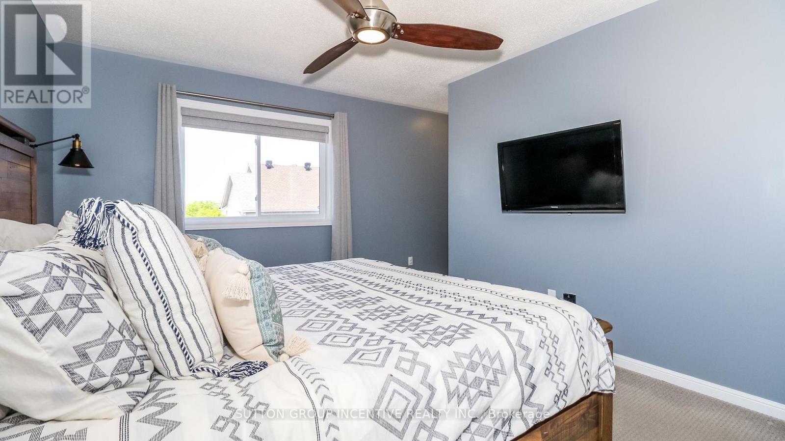 54 Succession Crescent W, Barrie, Ontario  L4M 7G4 - Photo 20 - S12191261
