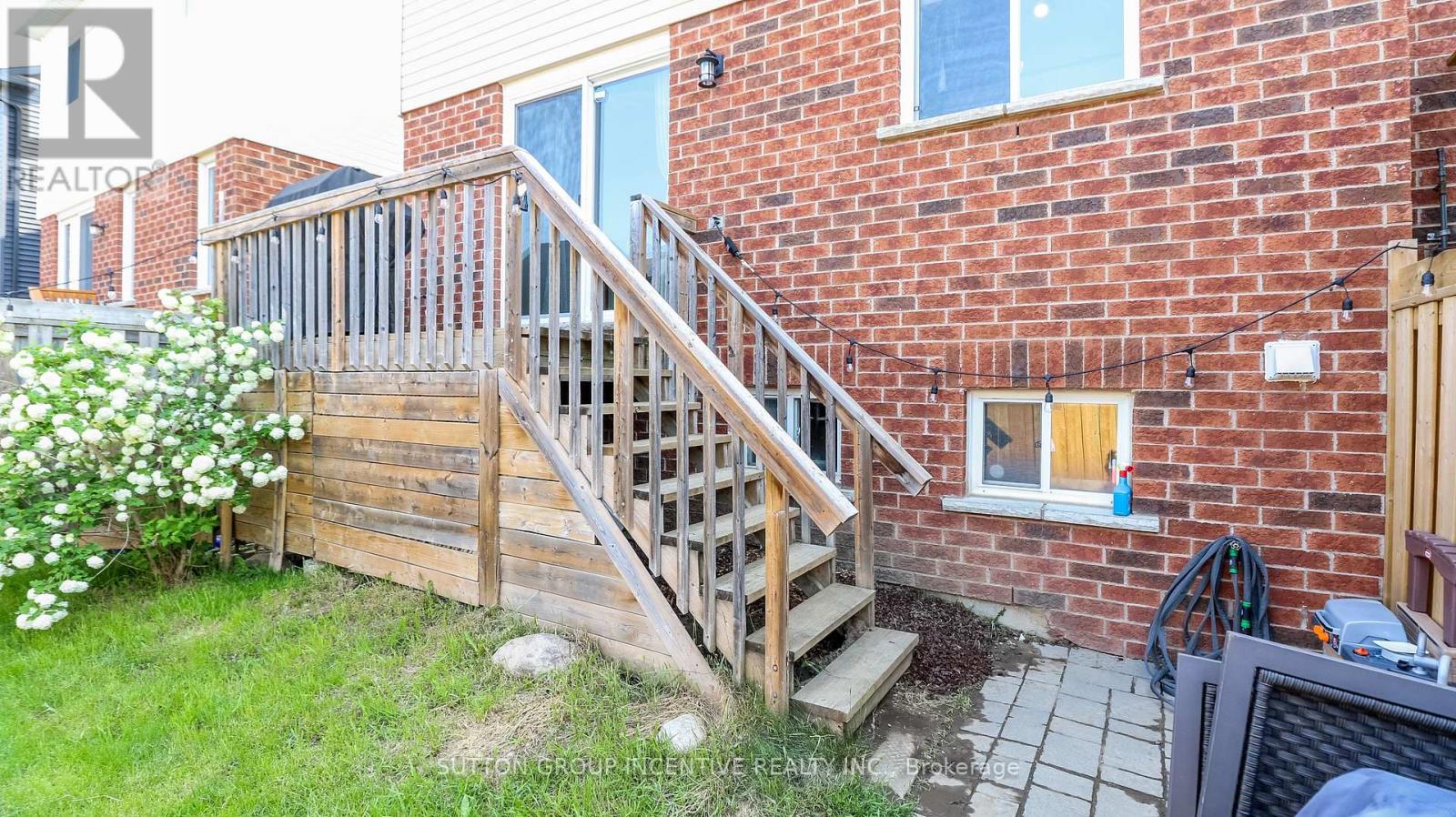 54 Succession Crescent W, Barrie, Ontario  L4M 7G4 - Photo 29 - S12191261