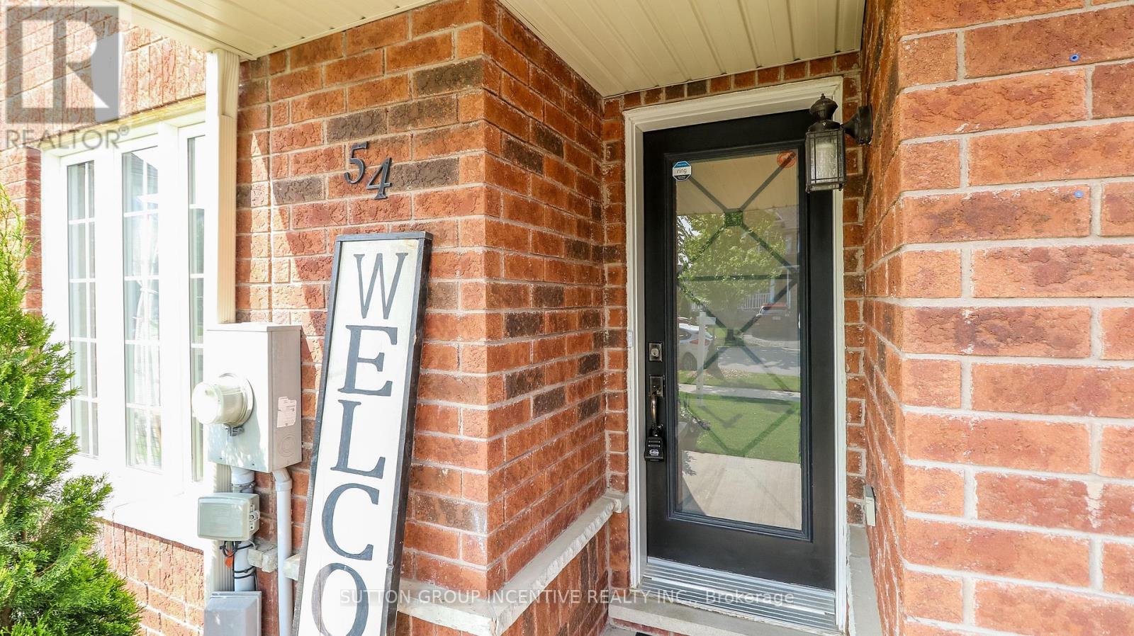54 Succession Crescent W, Barrie (Innis-Shore), Ontario  L4M 7G4 - Photo 3 - S12191261