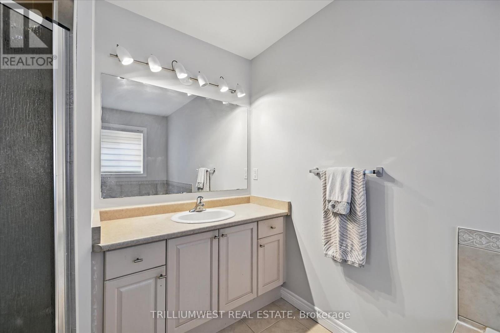 1289 Renfield Drive, Burlington (Tansley), Ontario  L7M 4Z5 - Photo 31 - W12191231