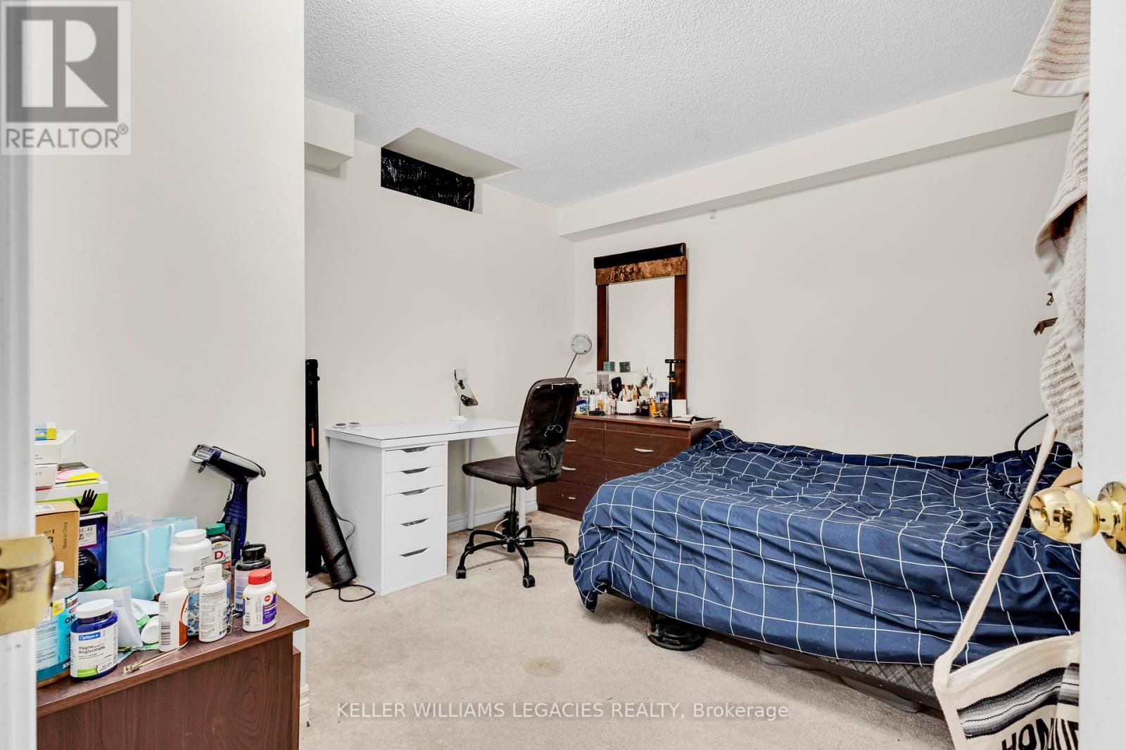 8 Betty Nagle Street, Toronto, Ontario  M9M 0E2 - Photo 31 - W12191273