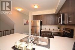 3 - 5615 Oscar Peterson Boulevard, Mississauga, Ontario  L5M 0T2 - Photo 6 - W12191276
