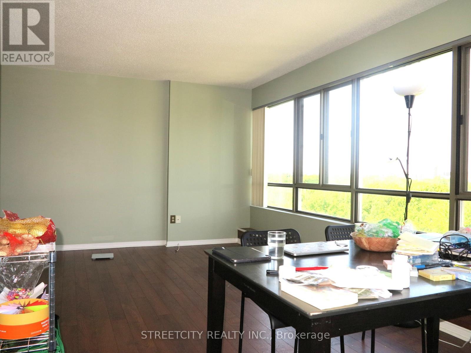 1011 - 570 Proudfoot Lane, London North, Ontario  N6H 4Z1 - Photo 11 - X12191340