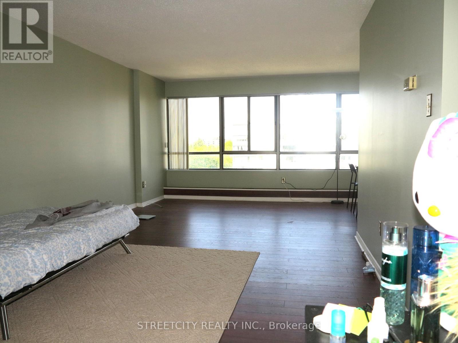 1011 - 570 Proudfoot Lane, London North, Ontario  N6H 4Z1 - Photo 7 - X12191340