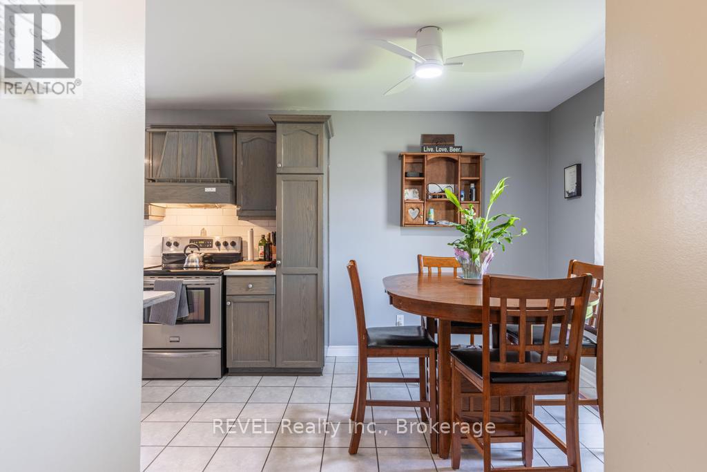 6556 Echo Circle, Niagara Falls, Ontario  L2H 1Z1 - Photo 7 - X12191316