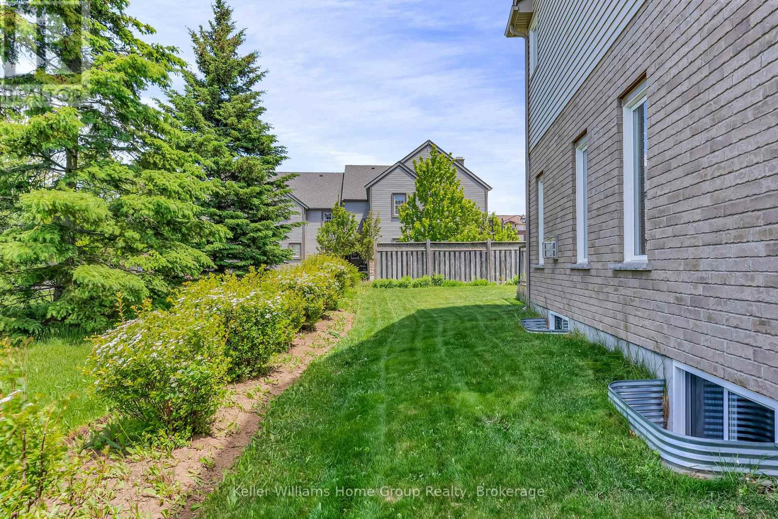 271 Goodwin Drive, Guelph, Ontario  N1L 1C3 - Photo 44 - X12191381