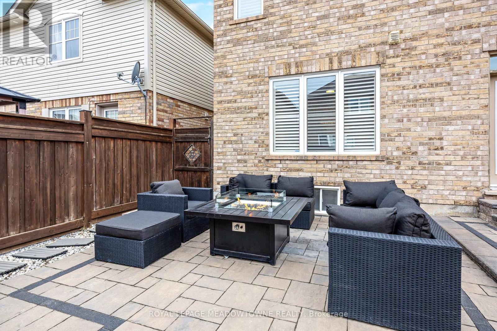 428 Dymott Avenue, Milton, Ontario  L9T 7V1 - Photo 47 - W12133683