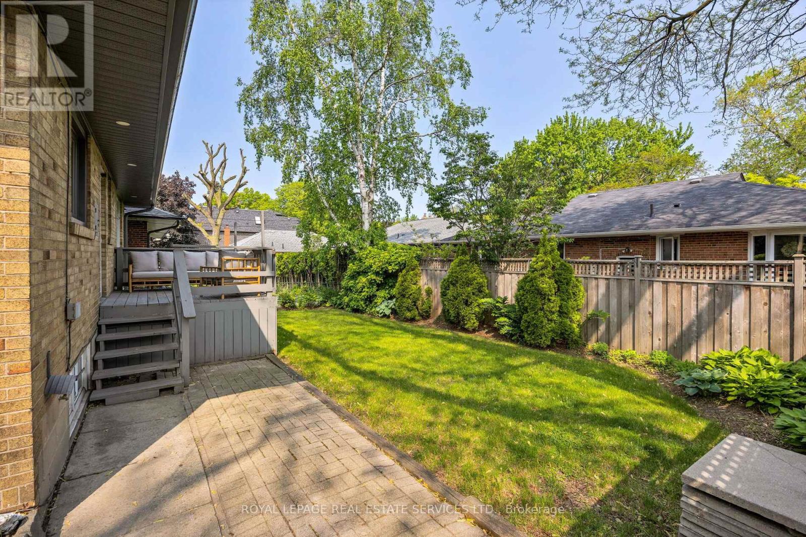 246 Berry Road, Toronto, Ontario  M8Y 1X9 - Photo 28 - W12180508