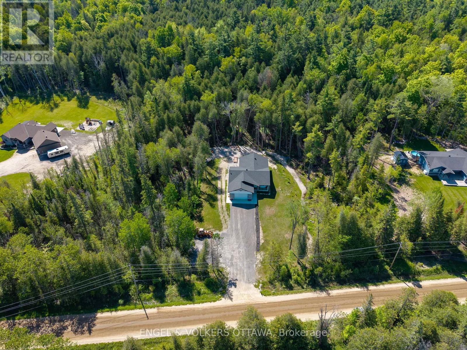 397 Lime Kiln Road, Horton, Ontario  K7V 3Z4 - Photo 3 - X12191385