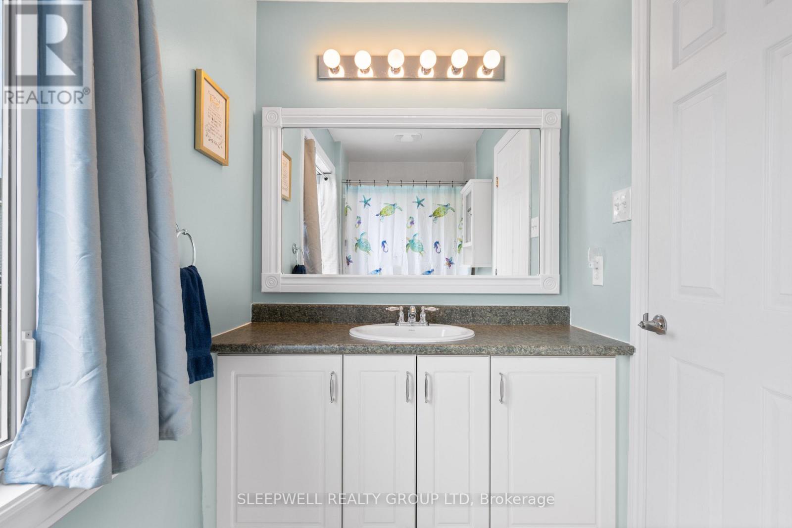 160 Harmattan Avenue, Ottawa, Ontario  K2S 0G3 - Photo 24 - X12191392
