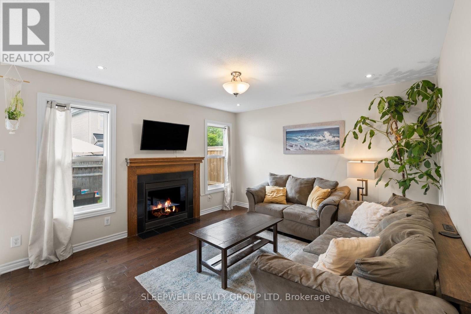 160 Harmattan Avenue, Ottawa, Ontario  K2S 0G3 - Photo 9 - X12191392
