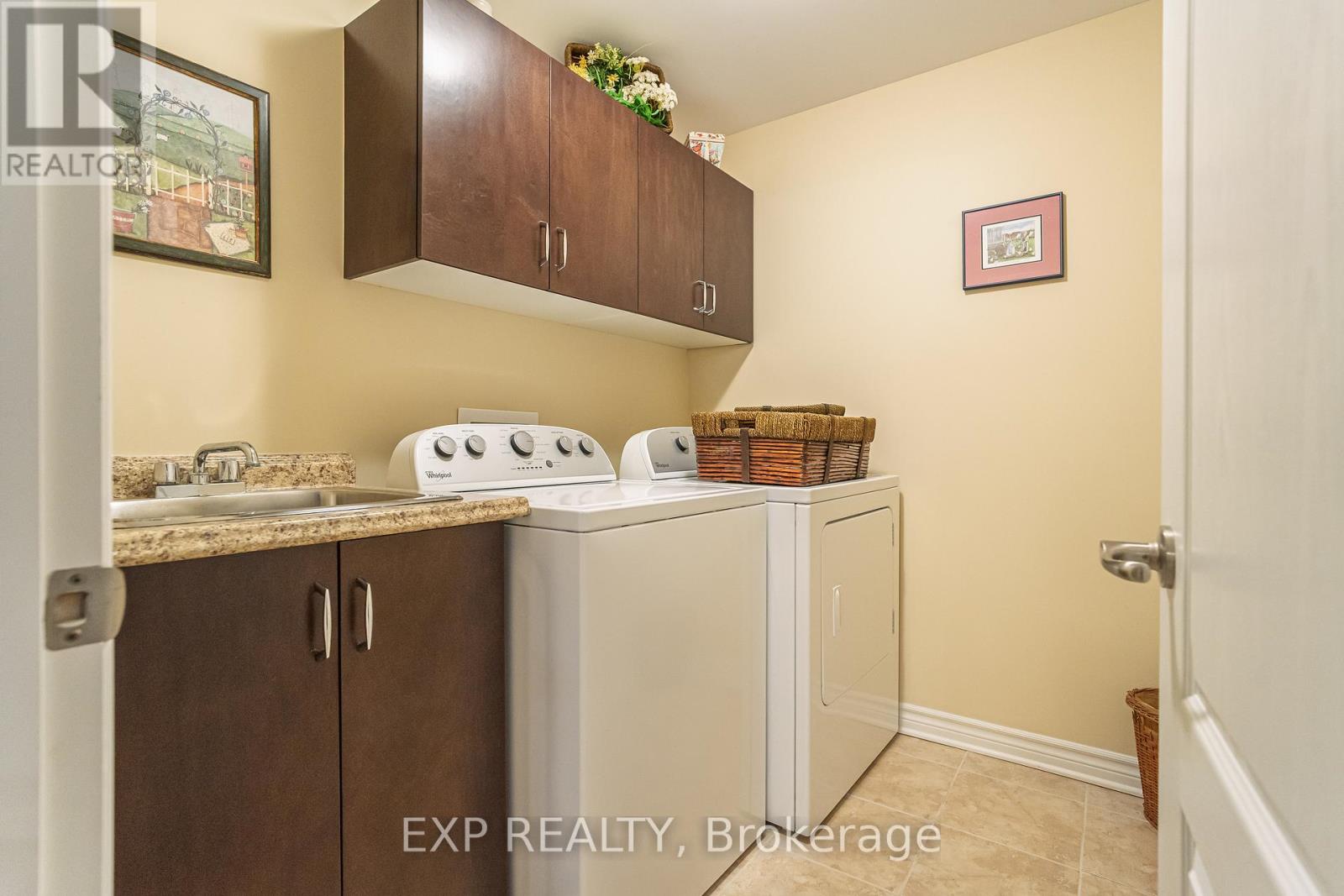 208 Voie De Brouage Way, Ottawa, Ontario  K4A 0Y5 - Photo 22 - X12191400