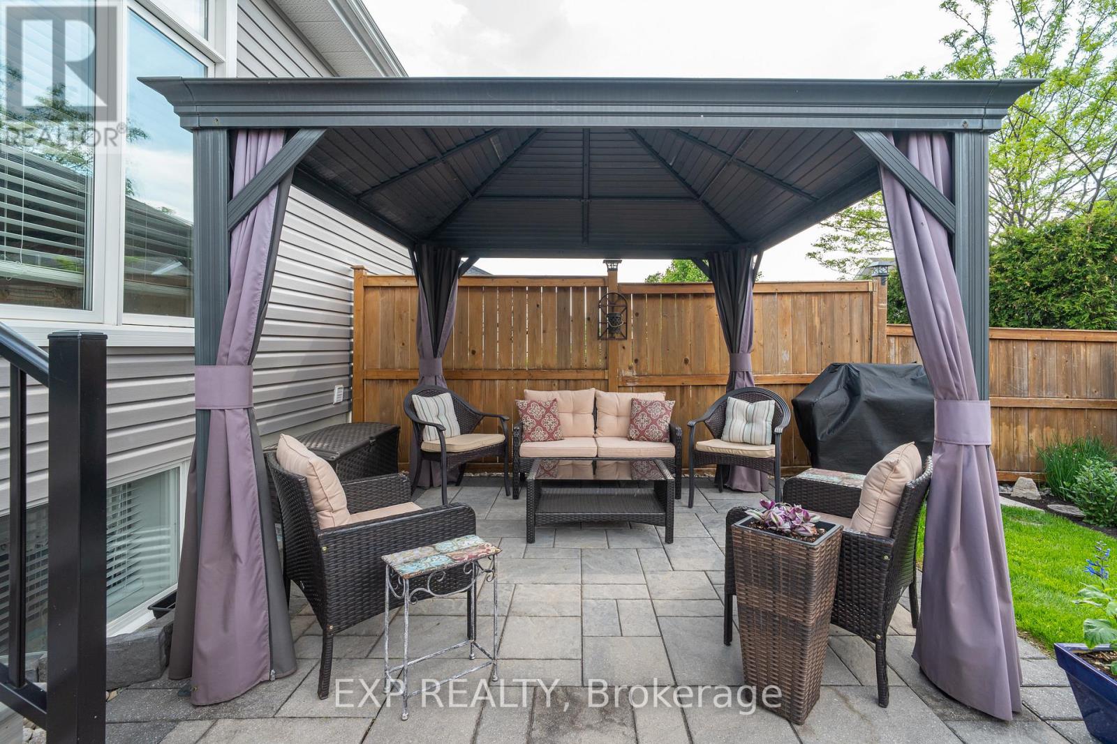 208 Voie De Brouage Way, Ottawa, Ontario  K4A 0Y5 - Photo 31 - X12191400