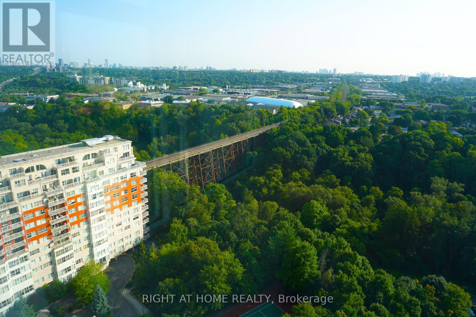 2110 - 7 Concorde Place E, Toronto (Banbury-Don Mills), Ontario  M3C 3N4 - Photo 19 - C12191311