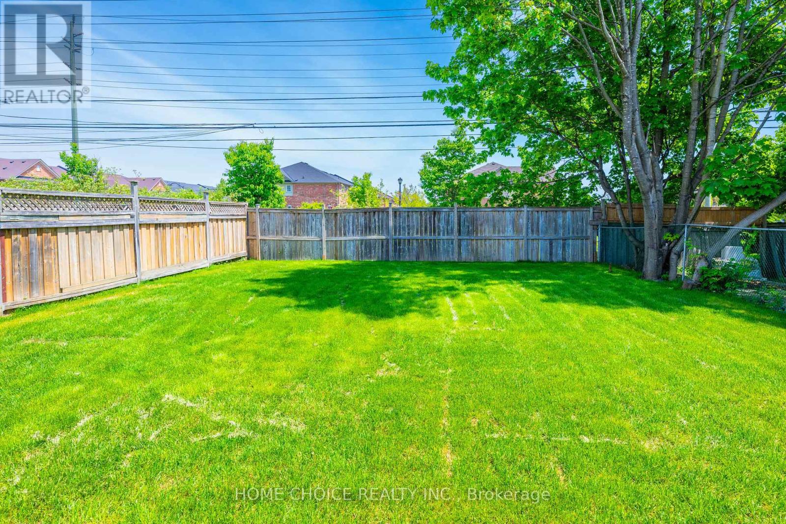 11 Thorncroft Crescent, Ajax (South East), Ontario  L1S 2S1 - Photo 31 - E12191339