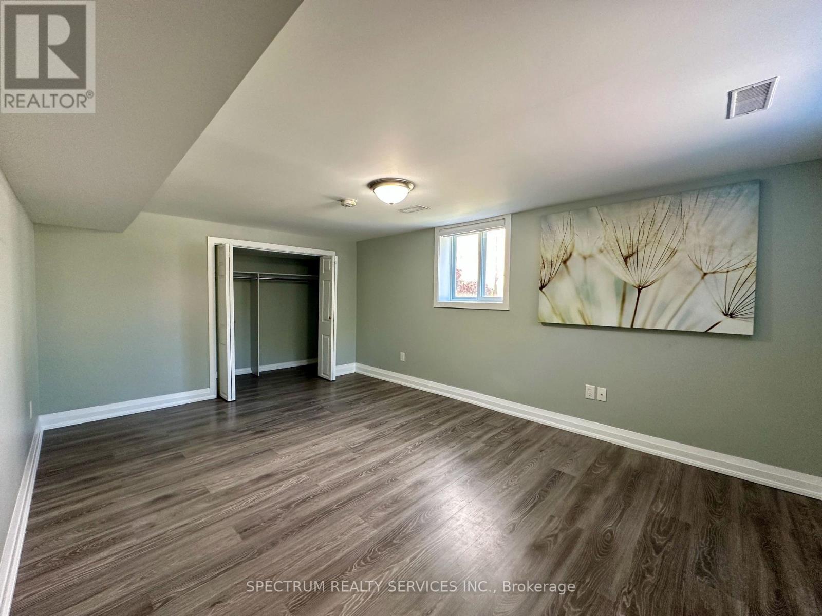 36 Queen Street N, New Tecumseth (Tottenham), Ontario  L0G 1W0 - Photo 22 - N12191371