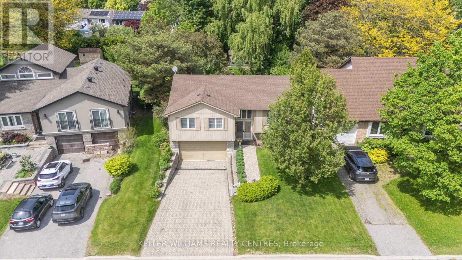 817 Elgin Street, Newmarket (Huron Heights-Leslie Valley), Ontario  L3Y 3B9 - Photo 37 - N12191395