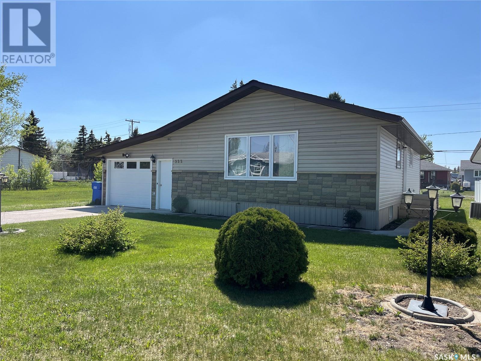 322 Forget Street, Foam Lake, Saskatchewan  S0A 1A0 - Photo 2 - SK008063