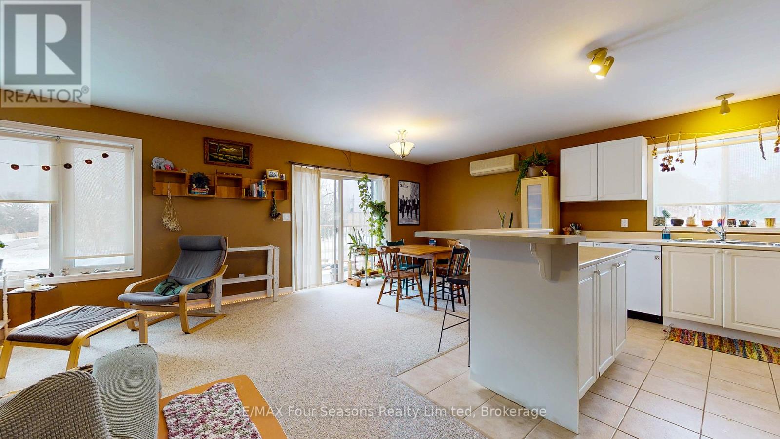 302 - 171 Eighth Street, Collingwood, Ontario  L9Y 2C9 - Photo 4 - S12016666