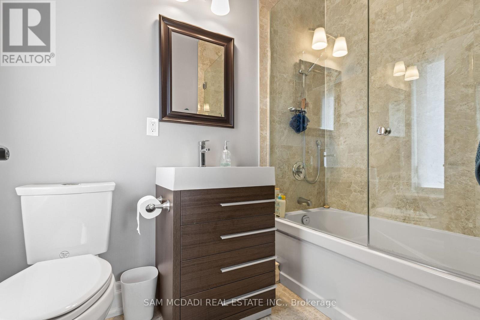 1487 Myron Drive, Mississauga, Ontario  L5E 2N5 - Photo 29 - W12191366