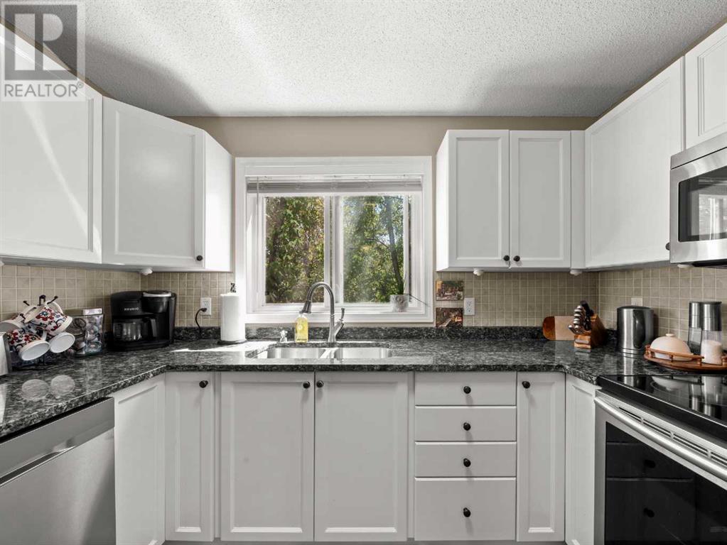 Property at 5201, 604 8 Street SW image 4