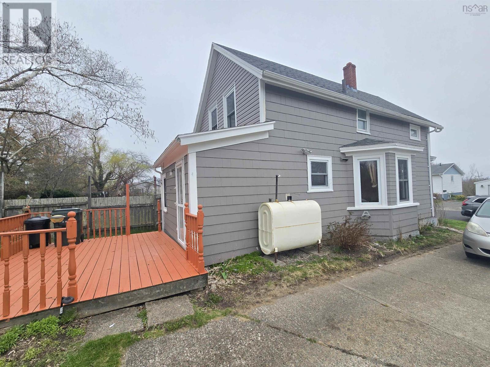 Property at 4 Ash Street image 3