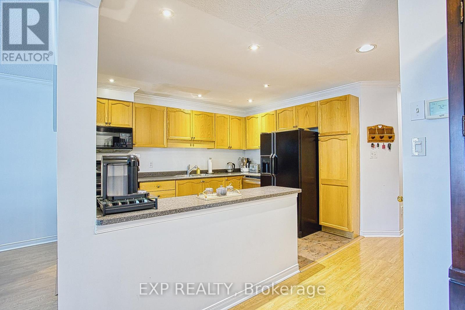 9 - 100 Vineberg Drive, Hamilton, Ontario  L8W 3X4 - Photo 10 - X12191351