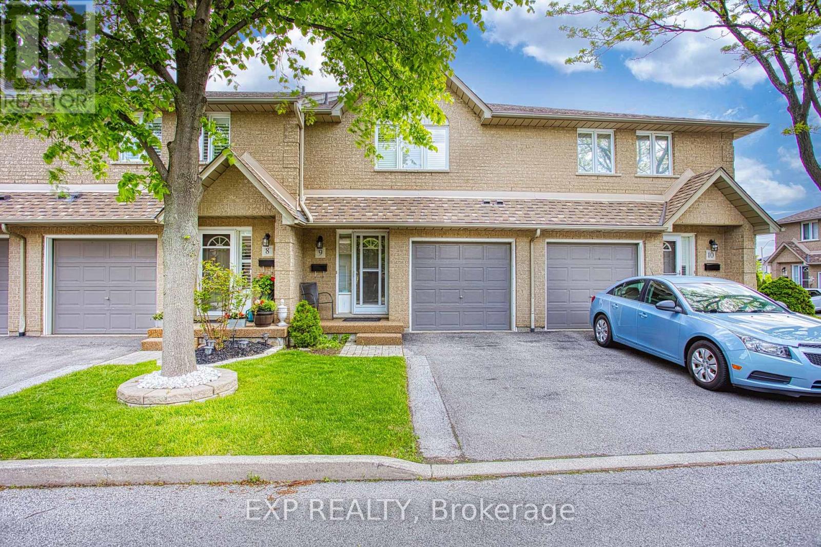 9 - 100 Vineberg Drive, Hamilton, Ontario  L8W 3X4 - Photo 2 - X12191351