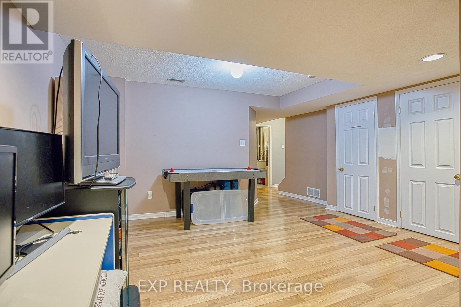 9 - 100 Vineberg Drive, Hamilton, Ontario  L8W 3X4 - Photo 30 - X12191351