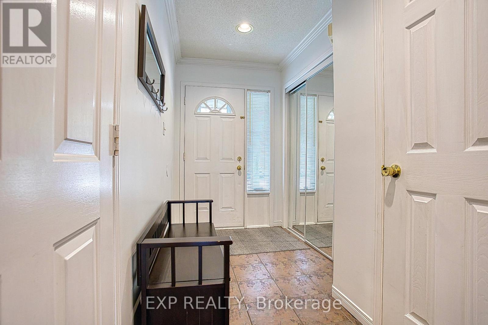 9 - 100 Vineberg Drive, Hamilton, Ontario  L8W 3X4 - Photo 6 - X12191351