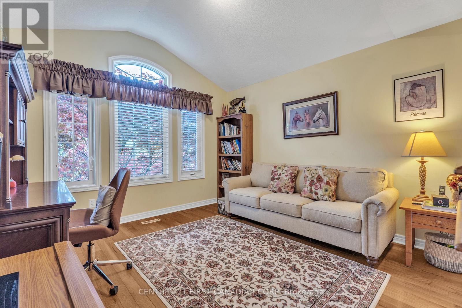 941 Barclay Road, London South, Ontario  N6K 4V4 - Photo 31 - X12191423