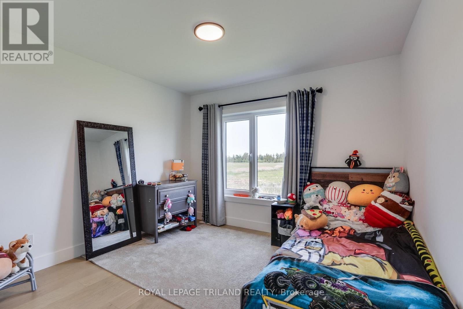 Photo 36 of 50 for 3535 Emily Carr Lane